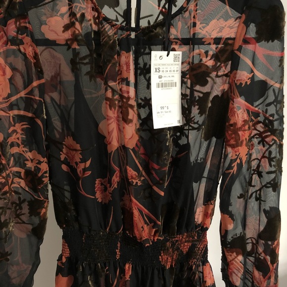 BNWT Zara midi dress - Picture 3 of 3